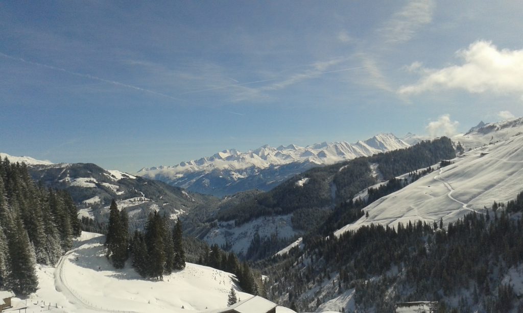 2016-03-04 11-45-56 Skifahren Kitzbuehl